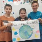 Kwiecień miesiącem Ziemi 🌎 Uczniowie klas IV – VII wzięli udział w akcji sprzątania świata. #AktywniBłękitni